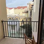 Captivating 1-Bed Apartment In Praha